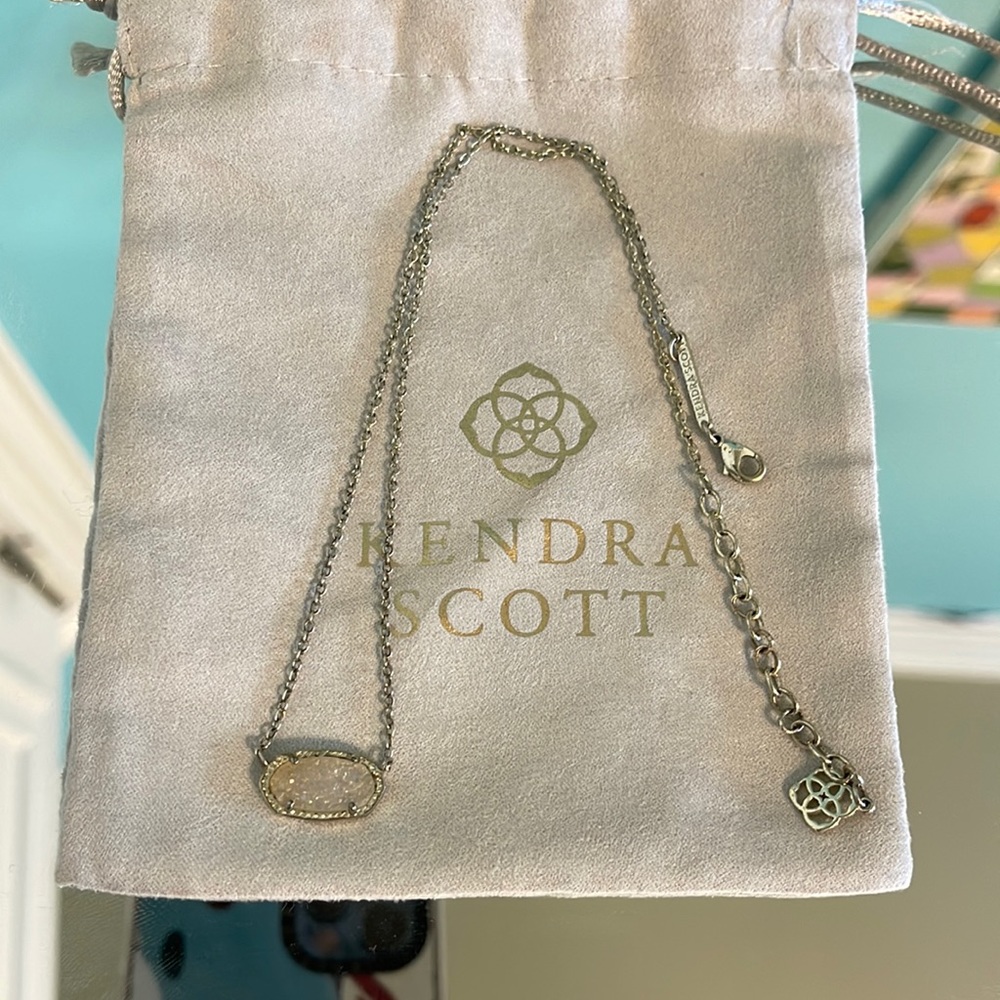 Kendra Scott white sparkly necklace